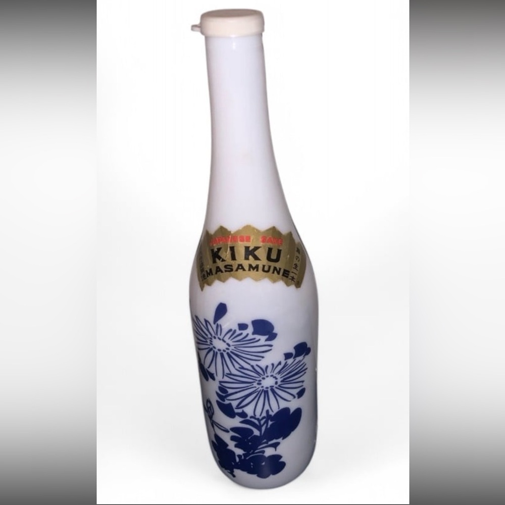 Kiku Masamune White and Blue Bottle